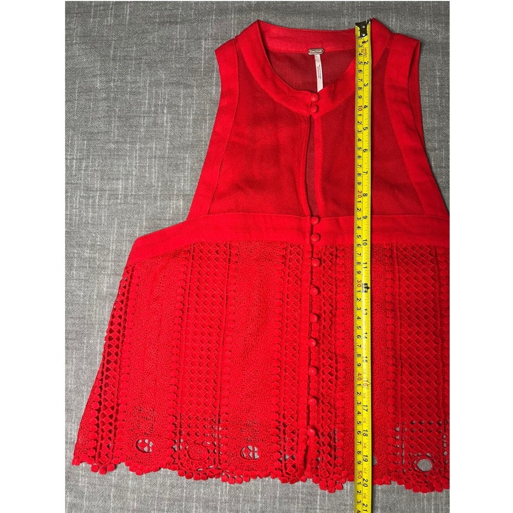 Free People Red Sleeveless‎ Crochet Lace Crop Top High Neck Button Front Small - Picture 9 of 9